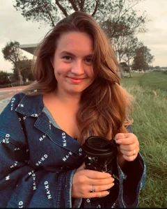 Charlotte van der bent